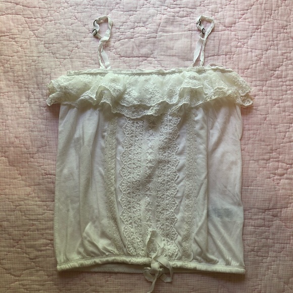 Aeropostale Tops - NWOT Aeropostale White Lace Ruffles Tank Top